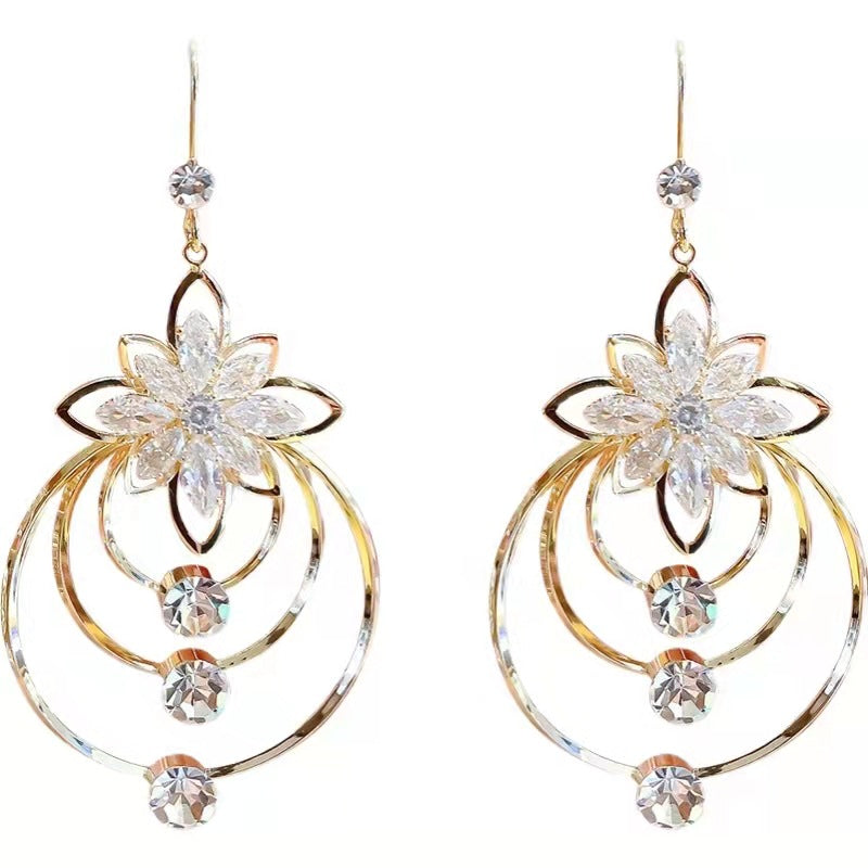 Women's Elegant Fashion Zircon Geometric Earrings