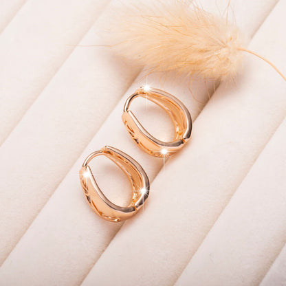 Personalized Simple Hollow Carved Women's Earrings