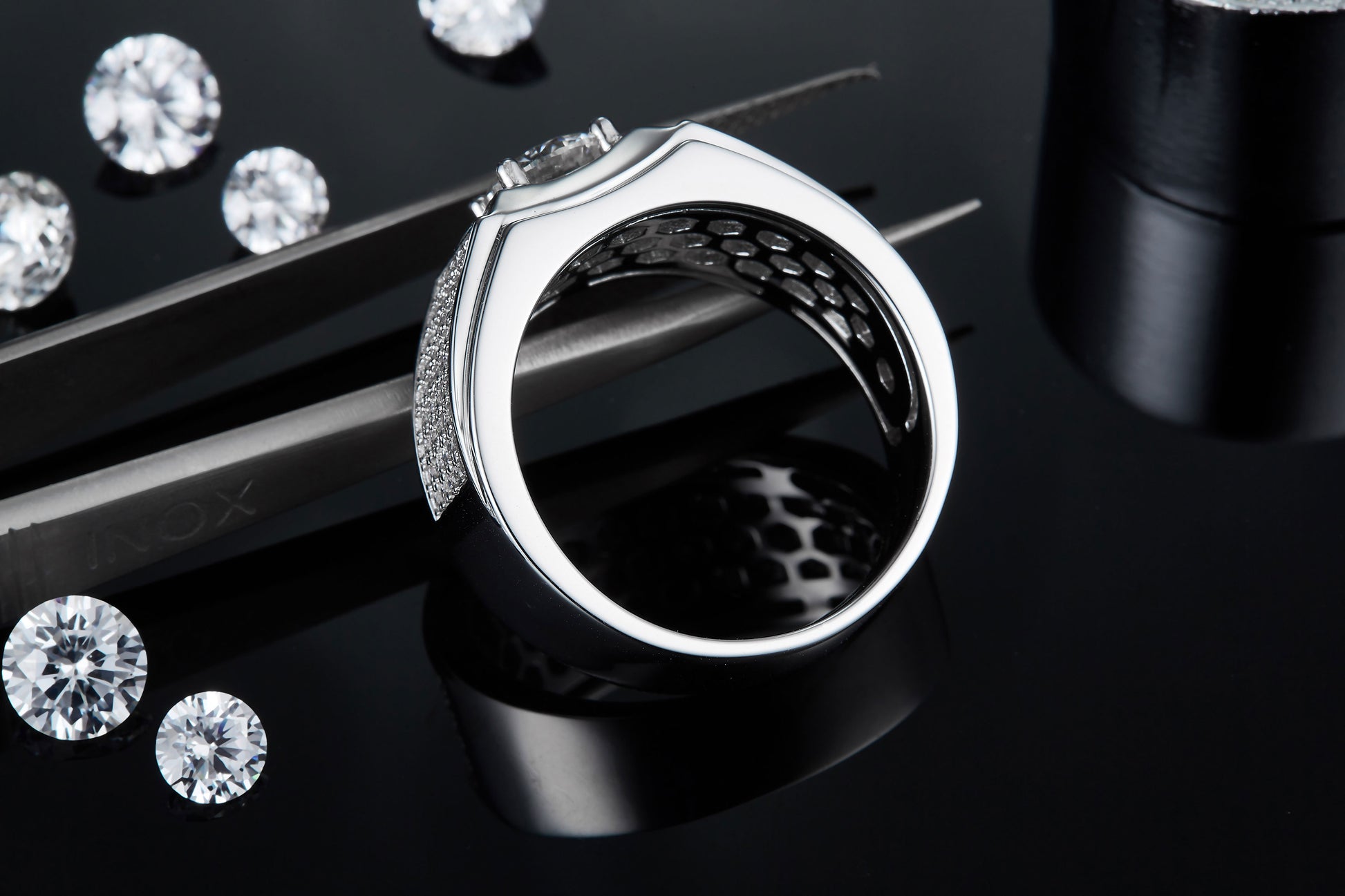 Men's 1-carat Luxury And Fashionable Light Luxury Jewelry Silver Ring Set With Top-quality Moissanite, S925 Silver-plated Platinum - Zentrova