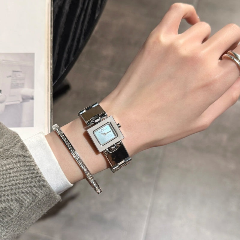 Small Square Watch Light Luxury Niche Fashionable Minimalis For Women - Zentrova